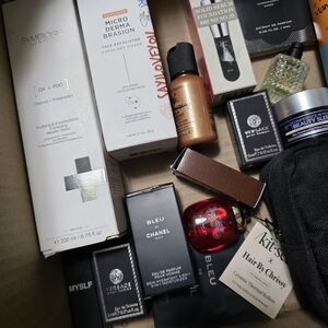 Skincare/fragrance Bundle